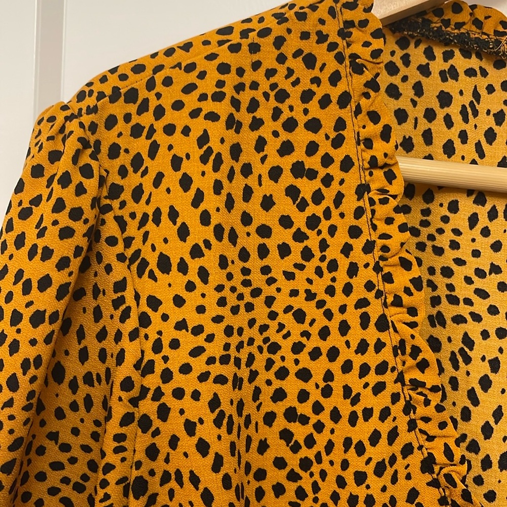 Top Shop Leopard Crop Ruffle Top - Picture 3 of 7
